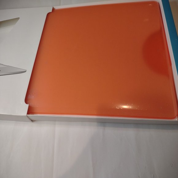 Speck SmartShell Hardshell Glossy case for MacBook Pro 15 inch - Picture 4 of 7